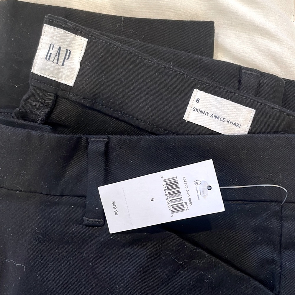 Gap Skinny Khaki Size 6